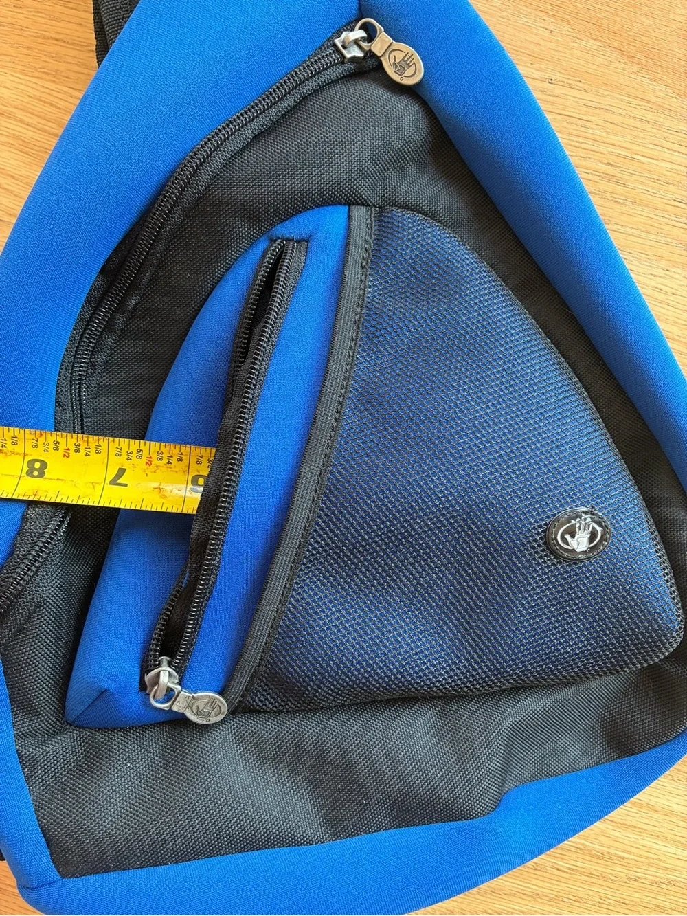 Vintage Body GloveBlue Neoprene Triangular Sling Bag Backpack Rare 80s/90s Y2K